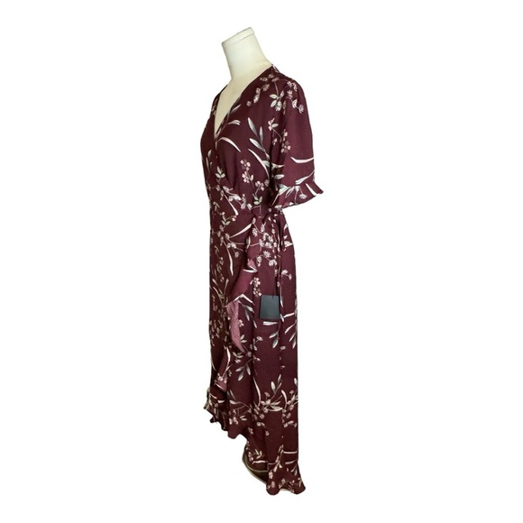 LULUS Wild Winds Burgundy Floral Print High-Low Wrap
Dress size M Party Date NWT - Picture 8 of 14